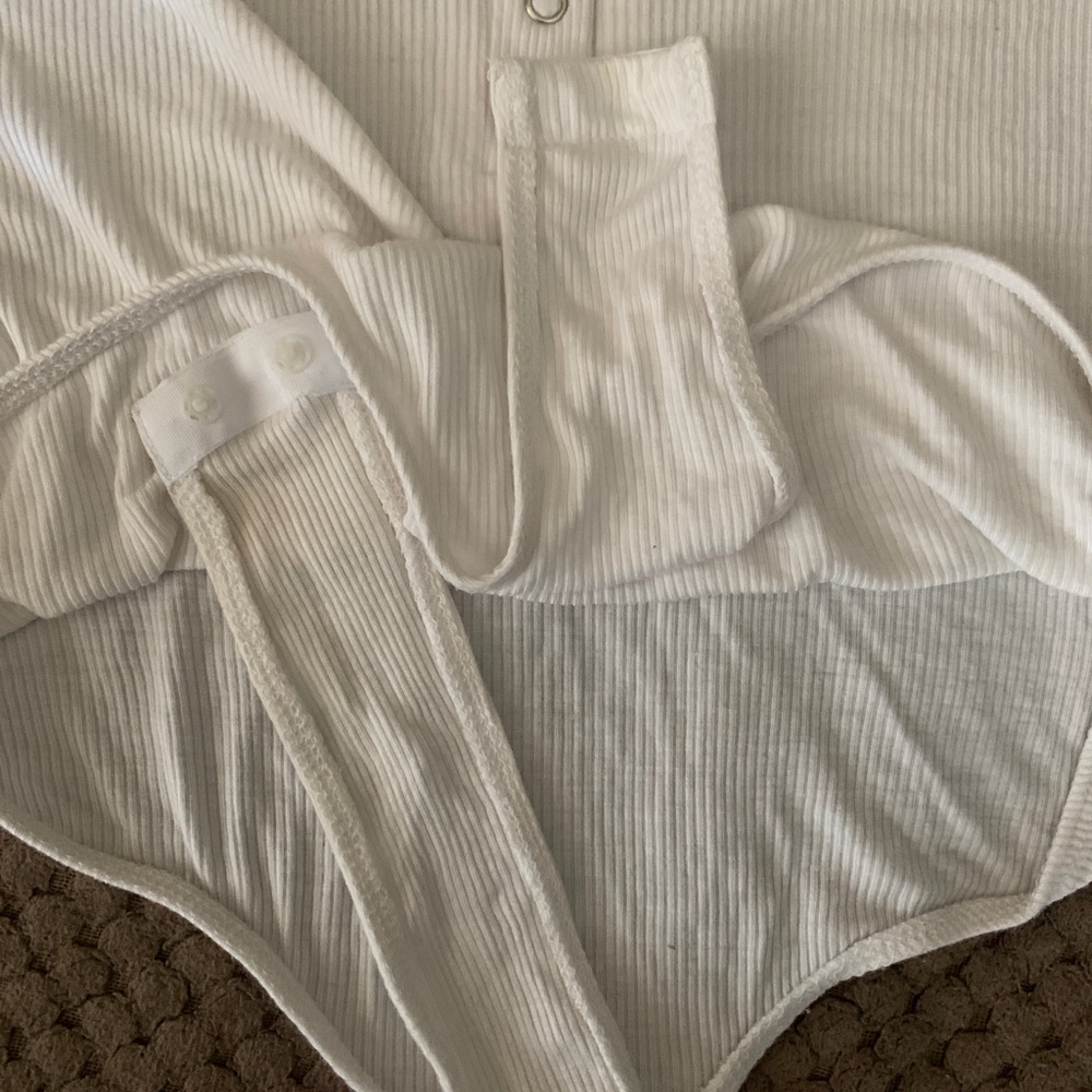 Bodysuit - Picture 6 of 6